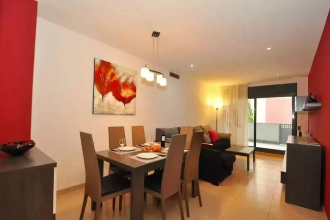 Apartamento Mikki Lloretholiday Lloret de Mar